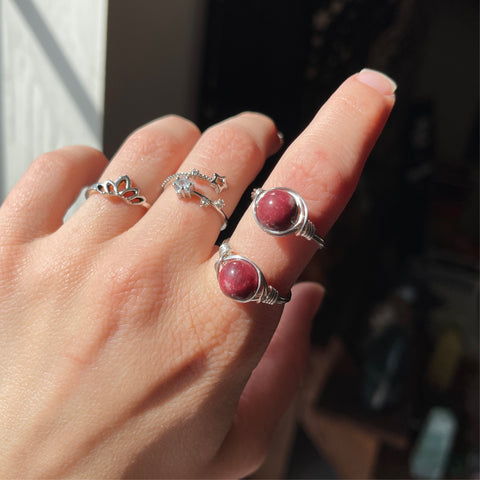 Thulite Wire Wrapped Ring